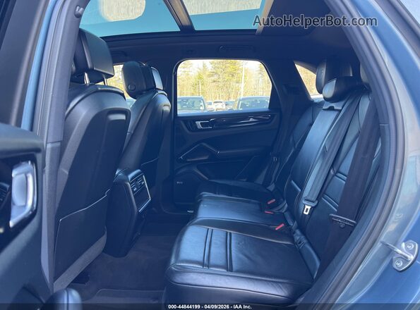 WP1AA2AY9KDA01367 2019 PORSCHE CAYENNE Light Blue Widok naklejki z numerem VIN