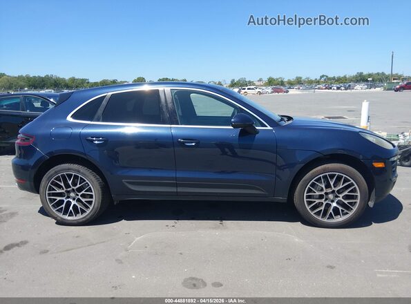 WP1AB2A50GLB55563 2016 PORSCHE MACAN Dark Blue Вид задней части салона