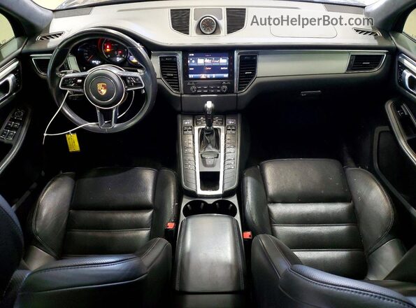 WP1AF2A51JLB70696 2018 PORSCHE MACAN Черный Вид панели приборов