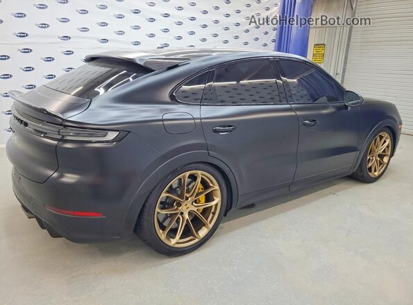 WP1BK2AY2RDA72499 2024 PORSCHE CAYENNE Black Tył prawy