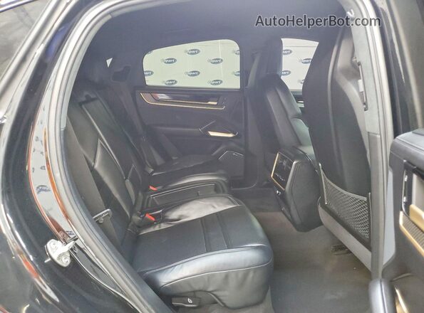 WP1BK2AY2RDA72499 2024 PORSCHE CAYENNE Black Widok wnętrza z tyłu