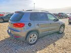 2016 Volkswagen Tiguan S Серый vin: WVGAV7AXXGW514144