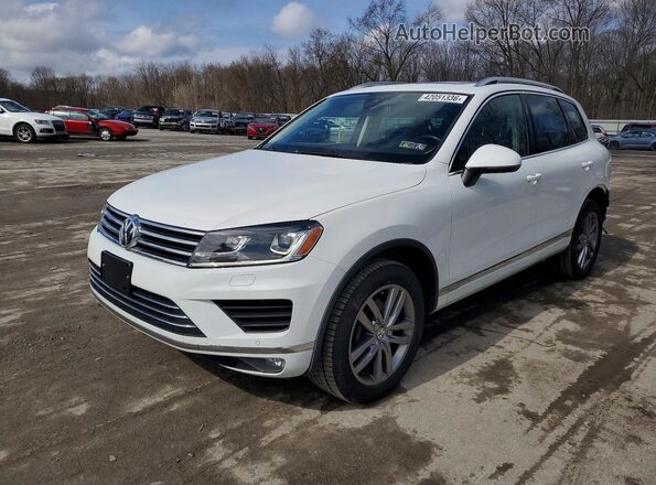 WVGEF9BP3GD012760 2016 VOLKSWAGEN TOUAREG Белый Передняя левая четверть