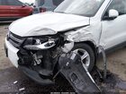 2017 Volkswagen Tiguan 2.0t Wolfsburg Edition White vin: WVGSV7AX2HK012287