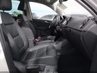 2017 Volkswagen Tiguan 2.0t Wolfsburg Edition White vin: WVGSV7AX2HK012287