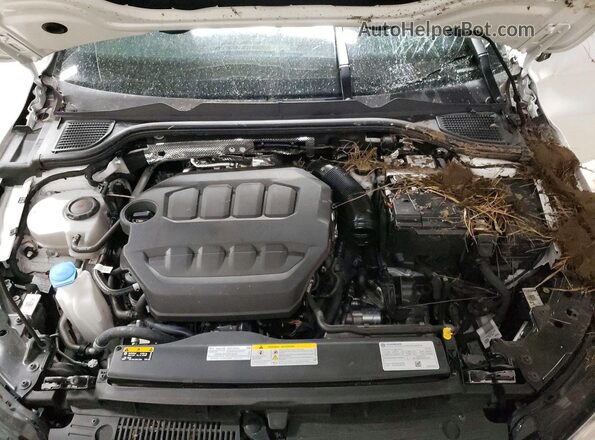 WVWEB7CD1SW216768 2025 VOLKSWAGEN GOLF White უკანა სალონის ხედი
