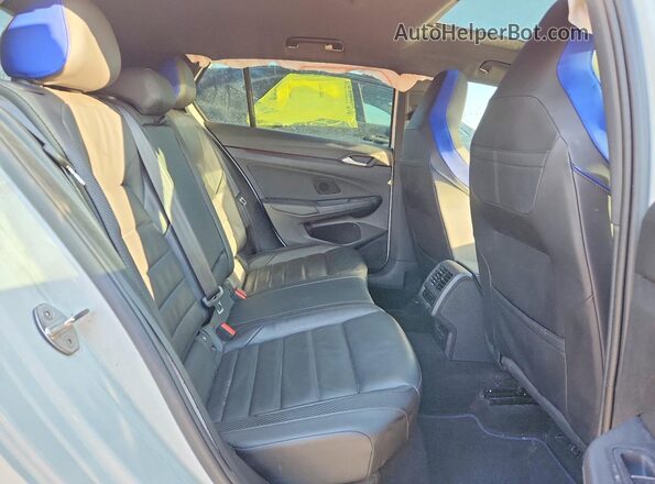 WVWFB7CD7RW220841 2024 VOLKSWAGEN GOLF Белый Вид задних сидений