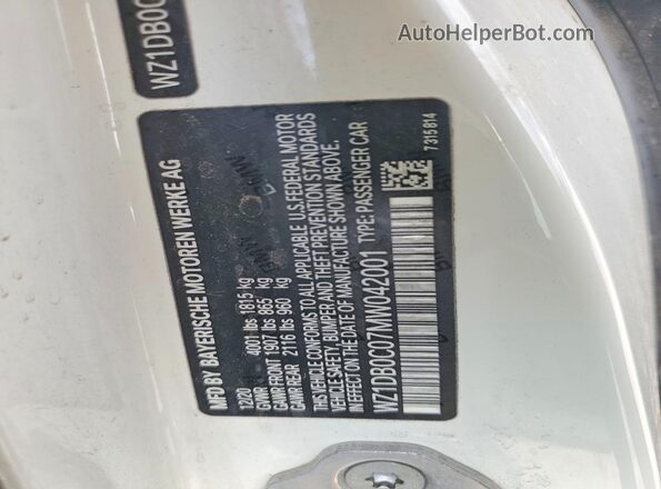 WZ1DB0C07MW042001 2021 TOYOTA GR White Widok komory silnika