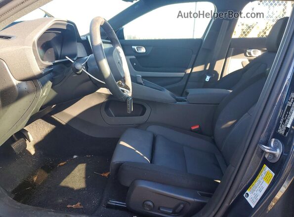 YSMFD3KA6RL211273 2024 POLESTAR 2 Gray Widok wnętrza z przodu