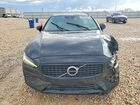 2021 Volvo V60 T5 Momentum Black vin: YV1102EK2M2430224