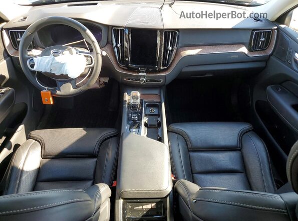 YV4062RA0P1197663 2023 VOLVO XC60 Серый Вид панели приборов