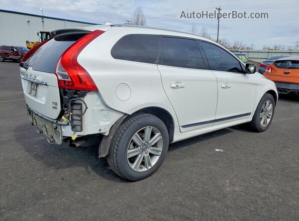 YV440MRUXH2156350 2017 VOLVO XC60 Белый Задняя правая четверть