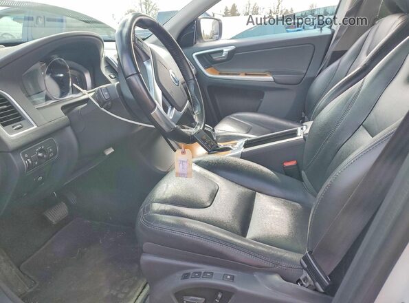 YV440MRUXH2156350 2017 VOLVO XC60 Белый Вид салона спереди