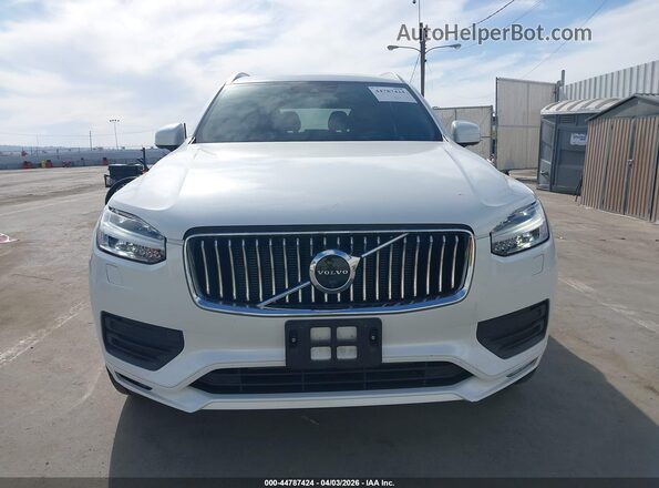 YV4A22PK4M1752041 2021 VOLVO XC90 Белый Вид задней части салона