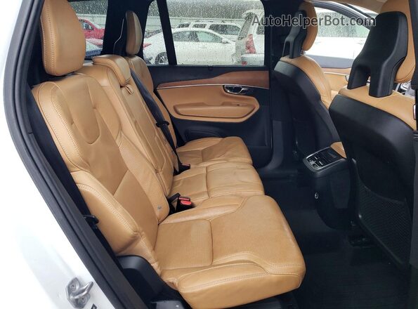 YV4A22PL8G1014580 2016 VOLVO XC90 White Vista interior trasera