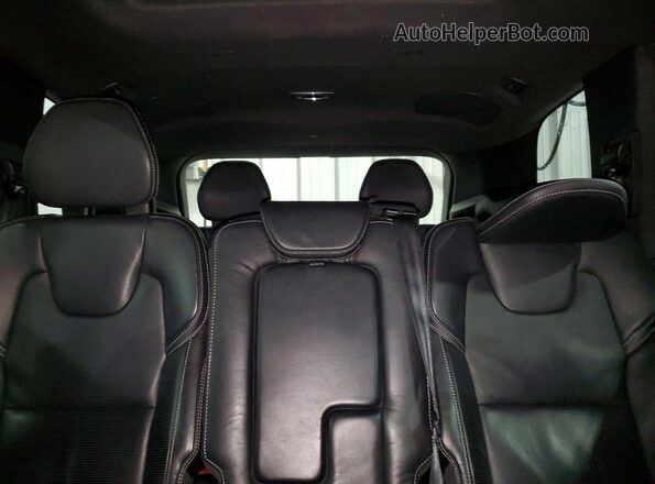 YV4A22PL8K1466845 2019 VOLVO XC90 Черный Вид задних сидений