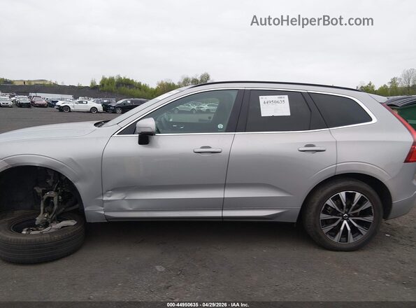 YV4L12RV2P1203672 2023 VOLVO XC60 Серебряный Панорамный вид салона 360°
