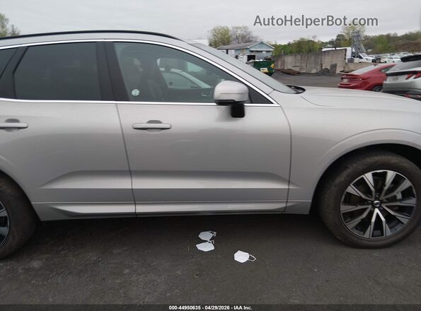 YV4L12RV2P1203672 2023 VOLVO XC60 Серебряный Вид задней части салона