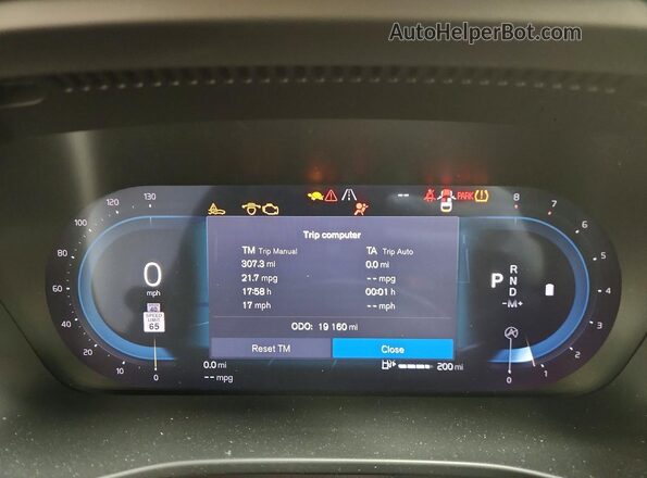 YV4L12UE6S2600778 2025 VOLVO XC40 Gray Widok zestawu wskaźników