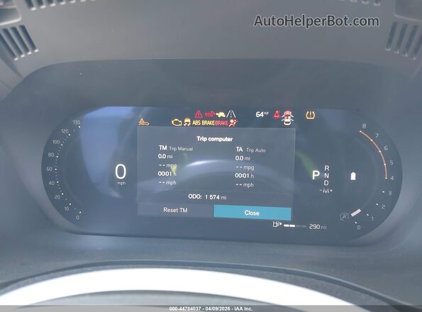 YV4M12RC8T1287784 2026 VOLVO XC60 Белый Вид задних сидений