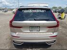 2026 Volvo Xc60 B5 Ultra Champagne vin: YV4M12RM4T1361758