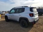2019 Jeep Renegade Latitude Серебряный vin: ZACNJABB0KPK19235