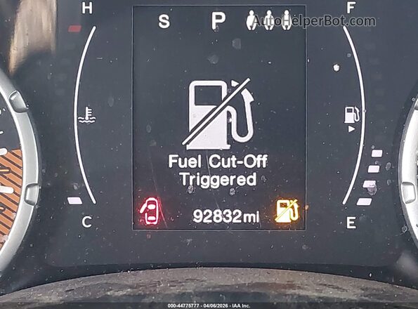 ZACNJBABXKPK33957 2019 JEEP RENEGADE Черный 