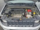 2021 Jeep Renegade Sport Silver vin: ZACNJDAB5MPN21321