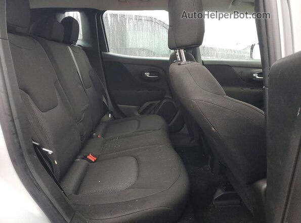 ZACNJDAB5MPN21321 2021 JEEP RENEGADE Silver Widok tylnych siedzeń
