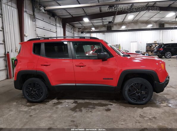 ZACNJDAB9MPM27393 2021 JEEP RENEGADE Red Rear interior view