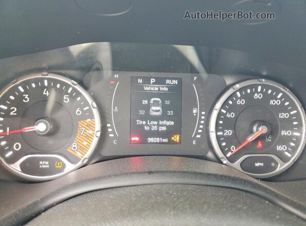 ZACNJDB16PPP13082 2023 JEEP RENEGADE Белый Вид щитка приборов