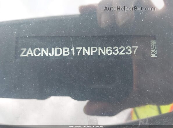 ZACNJDB17NPN63237 2022 JEEP RENEGADE White Widok komory silnika