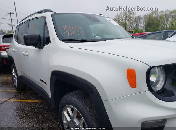 ZACNJDB17NPN63237 2022 JEEP RENEGADE White Widok wnętrza z tyłu
