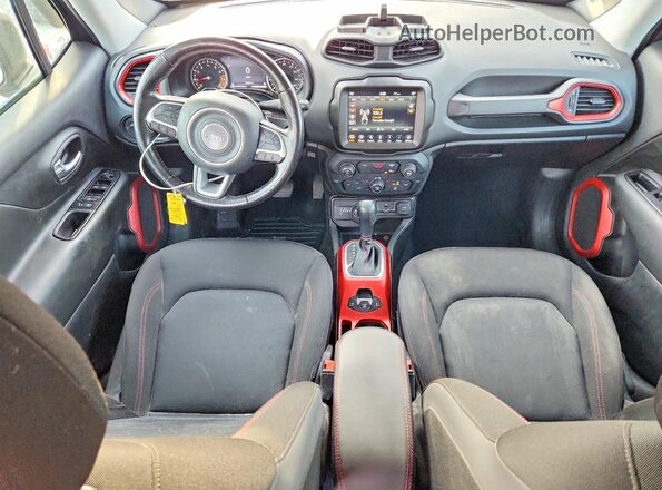 ZACNJDC14MPM36037 2021 JEEP RENEGADE Black Widok deski rozdzielczej