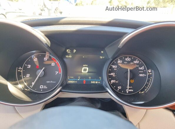 ZARFAECN0J7581364 2018 ALFA ROMEO GIULIA Белый Вид щитка приборов