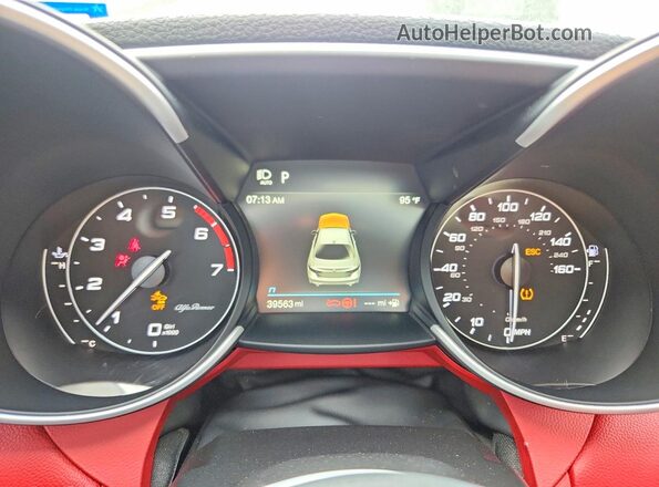 ZARFAMAN0L7626738 2020 ALFA ROMEO GIULIA Black Vista del cuadro de instrumentos