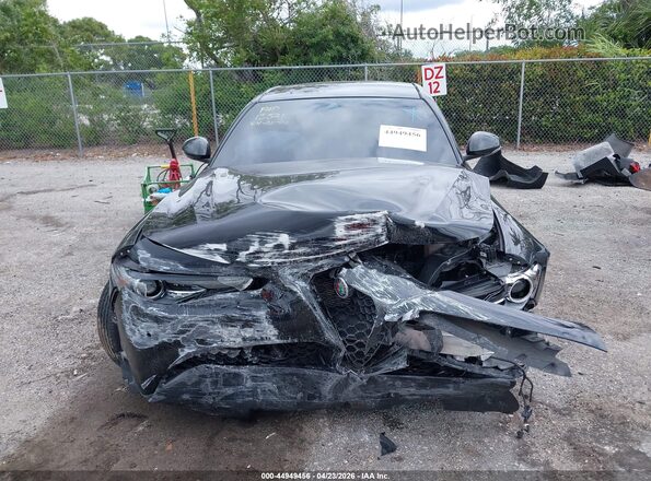 ZARFAMBN8L7630163 2020 ALFA ROMEO GIULIA Черный Вид задней части салона