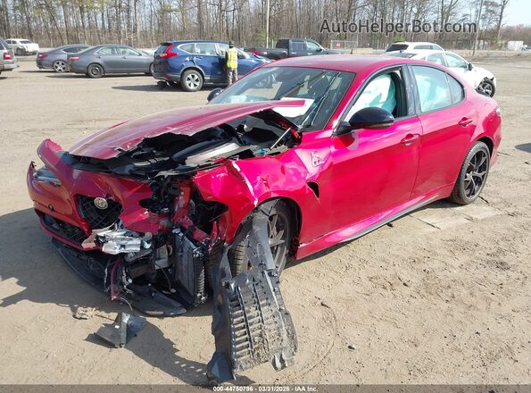 ZARFAMEV9R7686813 2024 ALFA ROMEO GIULIA Красный Передняя левая четверть