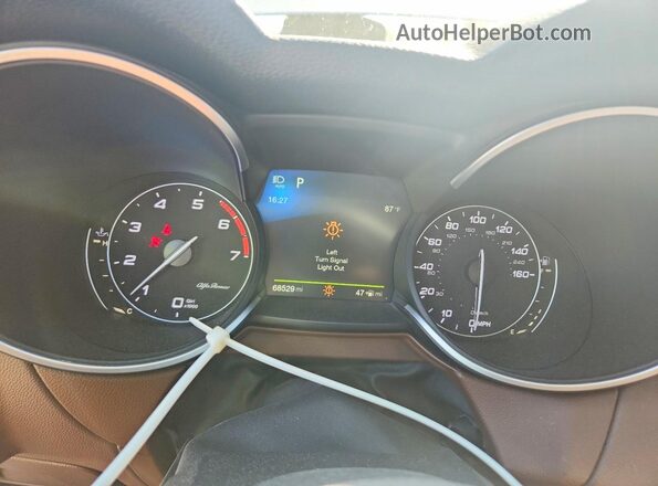 ZASFAKPN9J7B78686 2018 ALFA ROMEO STELVIO Silver Widok zestawu wskaźników