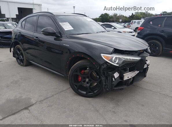 ZASPAKBN8N7D24268 2022 ALFA ROMEO STELVIO Black Przód prawy