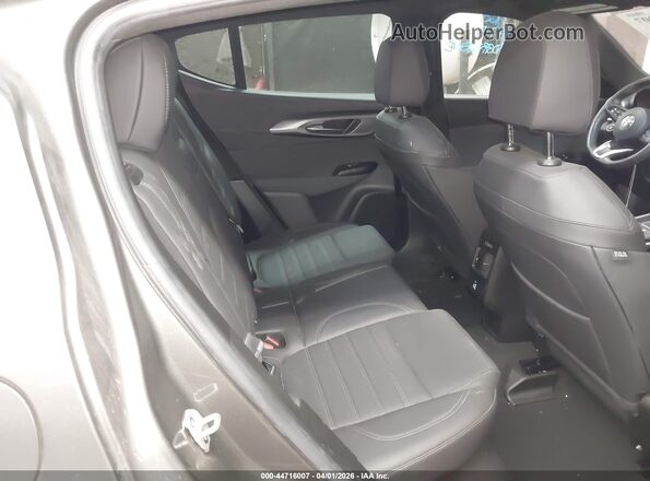ZASPATCWXR3051566 2024 ALFA ROMEO OTHER Gray Widok naklejki z numerem VIN
