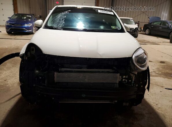 ZFBCFYAB4HP611732 2017 FIAT 500X Белый Вид спереди
