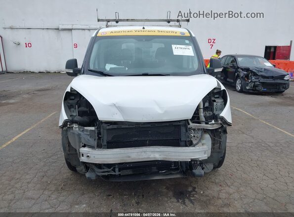 ZFBERFAT2G6B48915 2016 RAM PROMASTER CITY White Widok wnętrza z tyłu