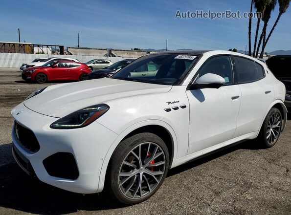 ZN682AVM0P7433915 2023 MASERATI GRECALE White Front left