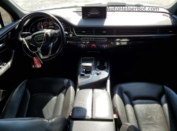 WA1LAAF73HD021931 2017 AUDI Q7 Белый Вид щитка приборов