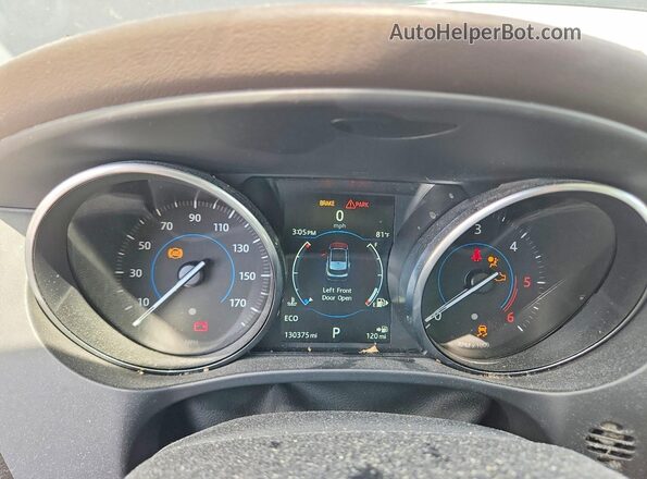 SADCK2BN5HA099727 2017 JAGUAR F-PACE Green Widok tylnych siedzeń