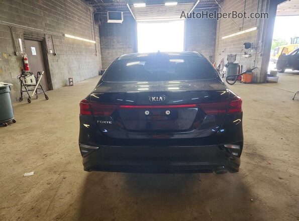 3KPF24AD6ME284387 2021 KIA FORTE Black Widok wnętrza z przodu