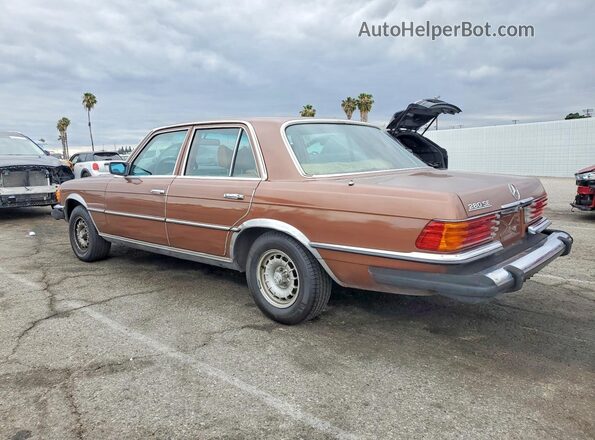 1977 MERCEDES-BENZ 280 CE