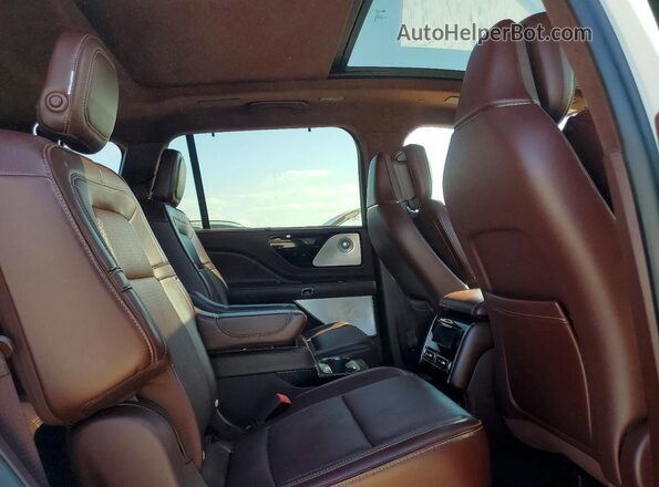 5LMYJ9YY7LGL15526 2020 LINCOLN AVIATOR Белый Вид подкапотного пространства
