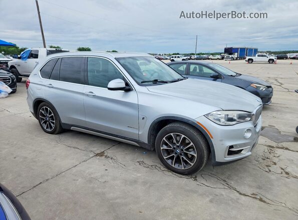 5UXKT0C52J0W00459 2018 BMW X5 Серебряный Вид спереди